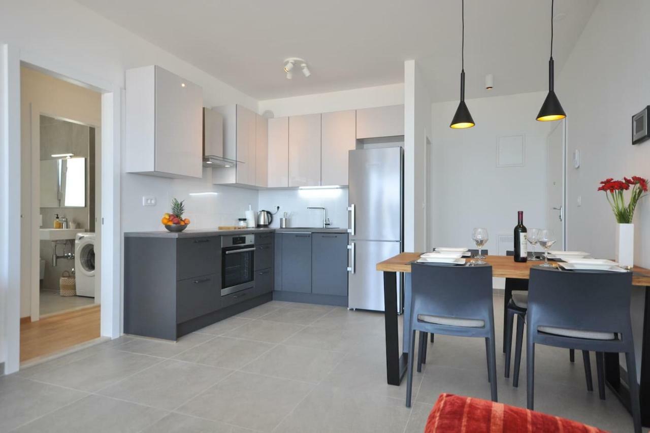 Apartment Carmen, Znjan, Σπλιτ Εξωτερικό φωτογραφία